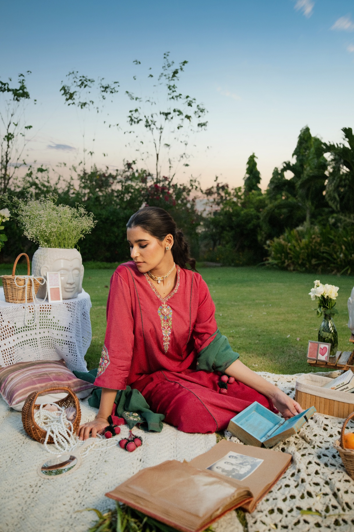 Shirin Pink Kurta set with Green dupatta
