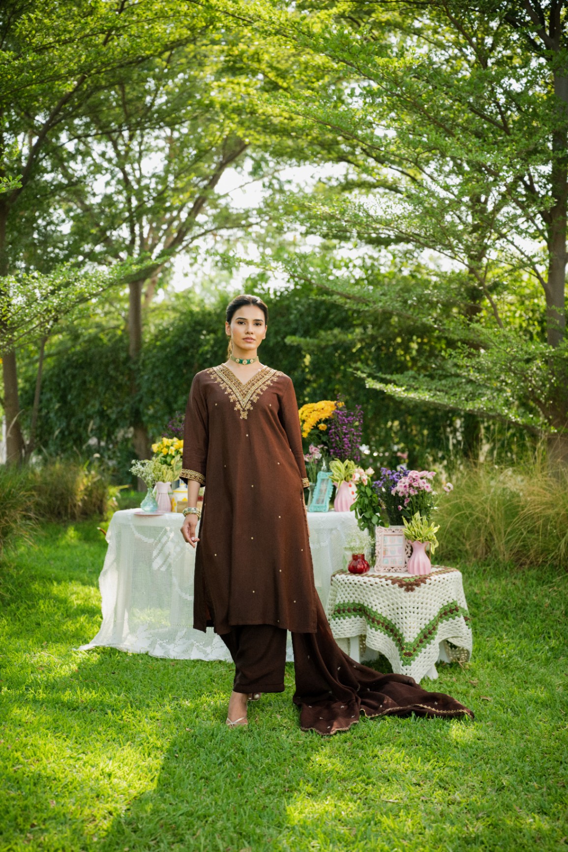 Mahveen Mocha kurta set with Dupatta